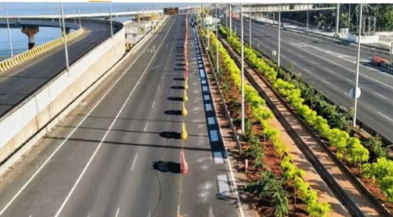 कोस्टल रोडवरच्या ‘जय हो’ ट्यूनला महिन्याभरातच फटका ? BMC ने दिले महत्वाचे आदेश